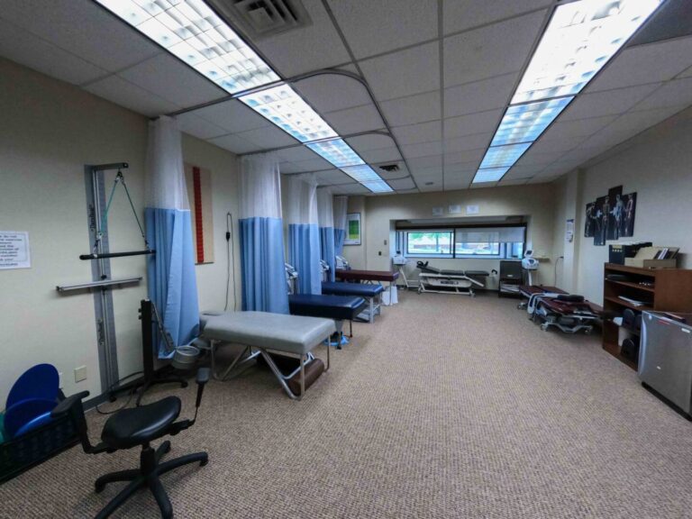 Park Falls Clinic Interior 2 768x576