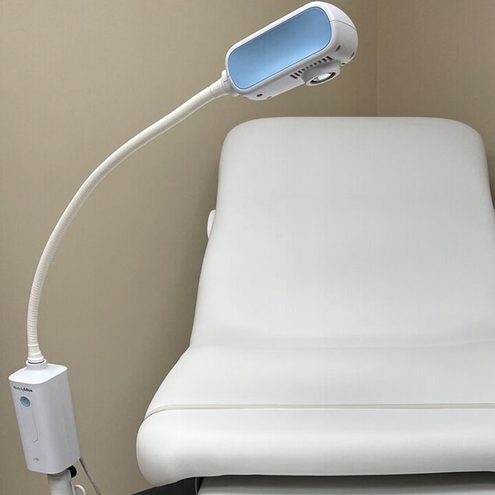 Hurley-Clinic-Treatment-Room-Exam-Table-Featured-Image Exam table in a treatment room