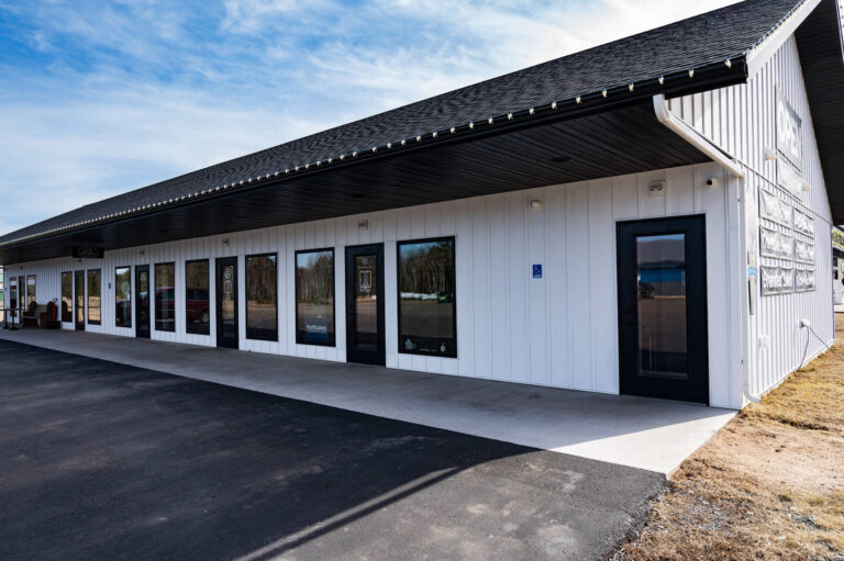 Solon Spring Clinic Exterior 2 1 768x511