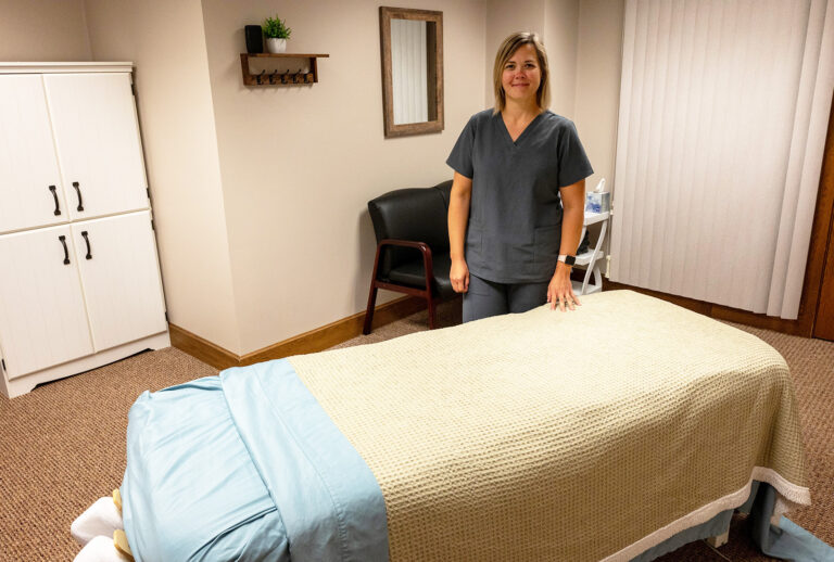 Massage Park Falls 768x518